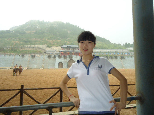 苏敏敏—2009级学前教育专业学生，现就业于武汉大学附属幼儿园