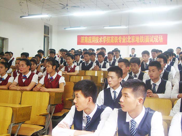 02.jpg